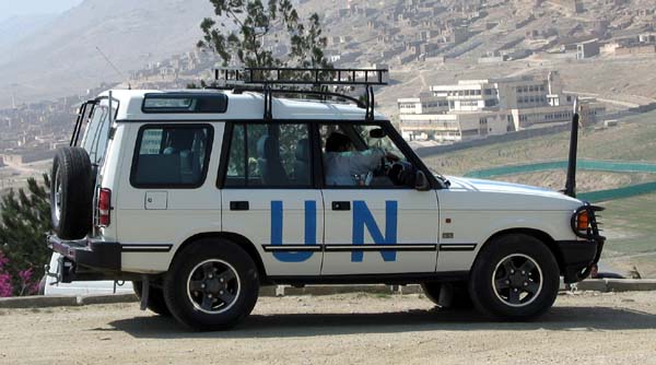 un